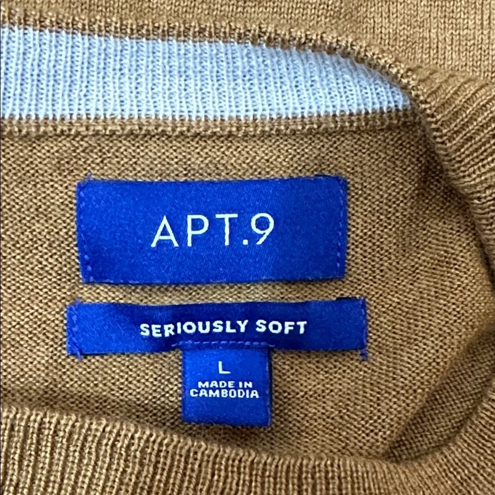 Apt. 9 men's merino wool blend crewneck sweater in a mustard yellow size L